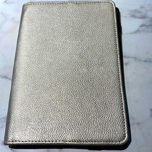 Metallic gold Kindle cover